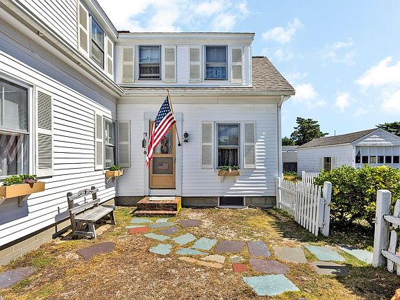 3rd image of 178 School St