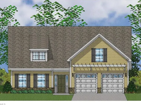 126 Morning Star Dr, Advance, NC 27006