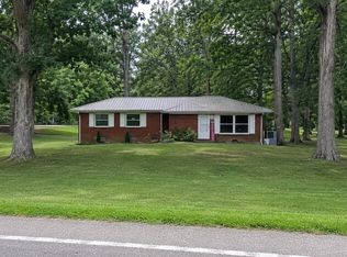 112 Shun Pike, Cottontown, TN 37048
