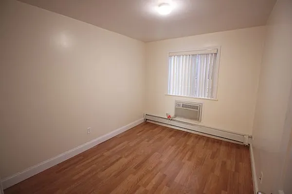 Rented by Capri Jet Realty Corp | media 3