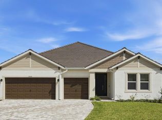 35889 Emberview Dr, Zephyrhills, FL 33541