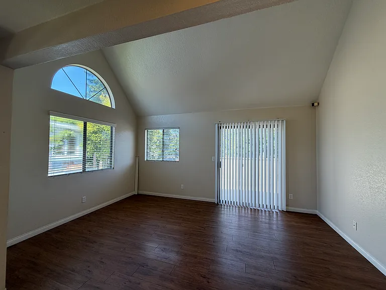 2629 B St #5A — Photo 7