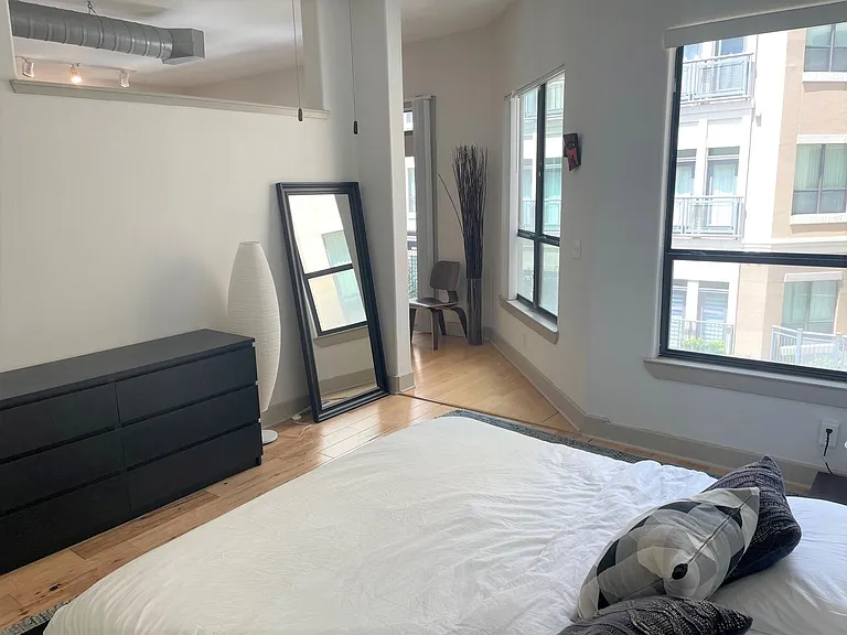 1901 Post Oak Blvd #2605 — Photo 21