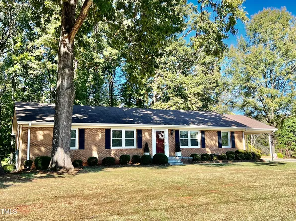 1016 Driftwood Dr, Siler City, NC 27344