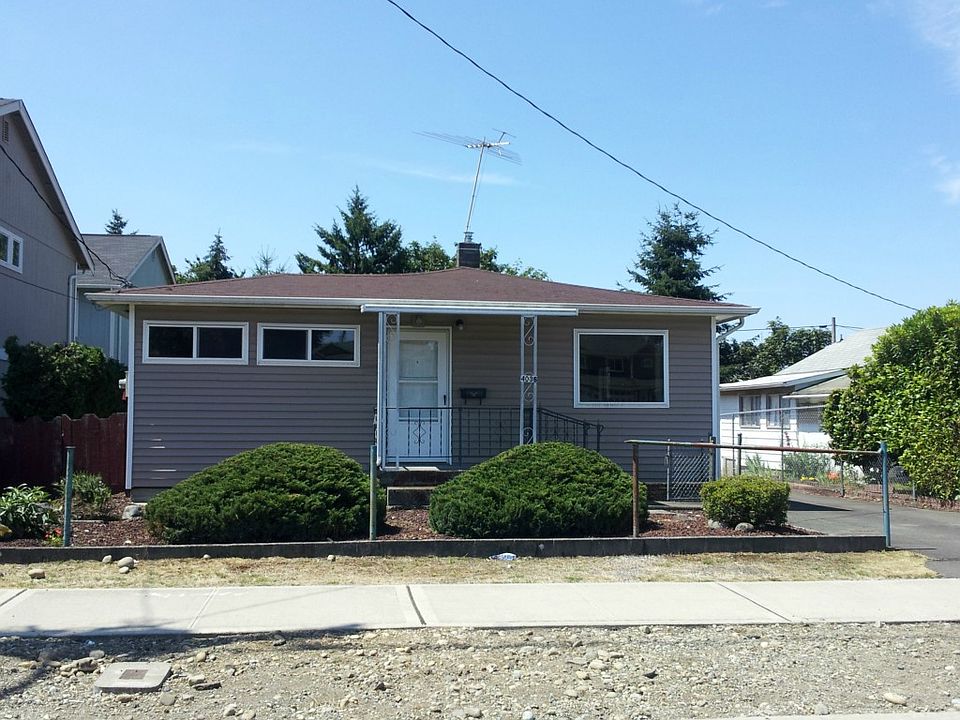 2nd image of 4036 S Puget Sound Ave