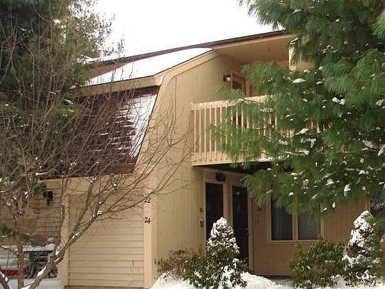 1st image of 24 Copper Beech Dr