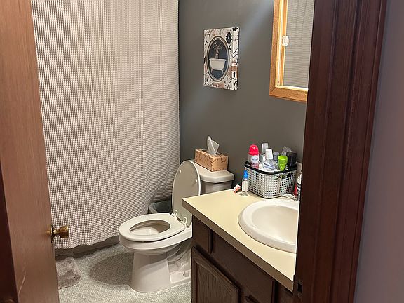 Shared full Bath 2-3 steps from your Bedroom...
