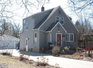 169 W Foster St, Appleton, WI 54915