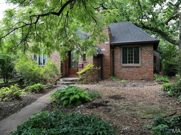 8788 Pine Ave, Saint Louis, MO 63144