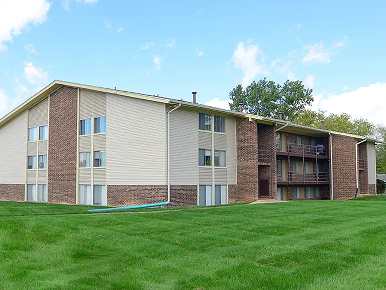 The Forum Apartments — Photo 25