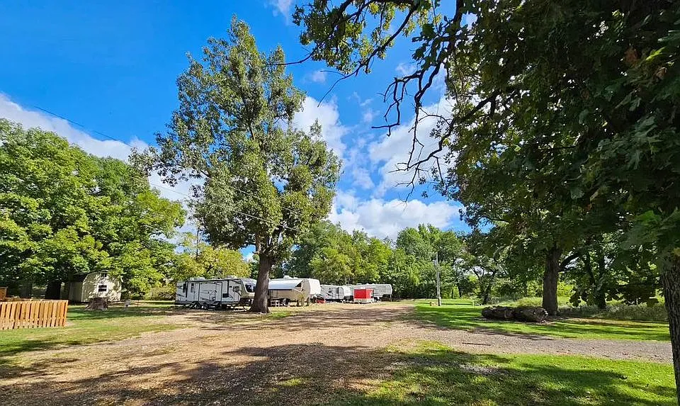 Studio, 500 sqft, $450 — Photo 4