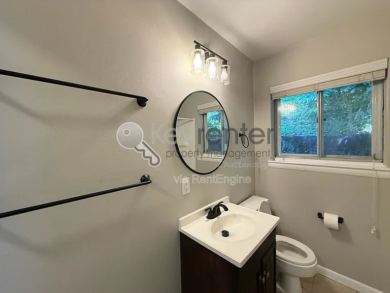 550 Alexander Dr #A — Photo 8