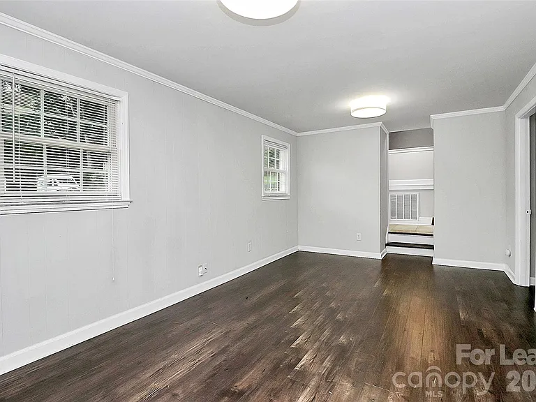 6133 Colchester Pl — Photo 11