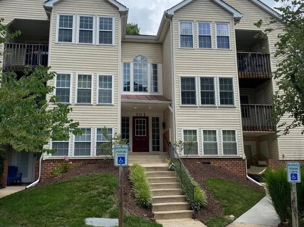 302 Juneberry Way APT 2D, Glen Burnie, MD 21061