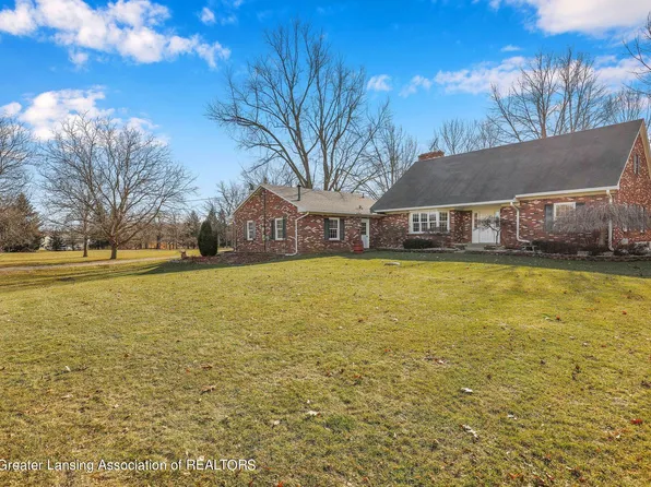 127 Melladee Ln, Morrice, MI 48857