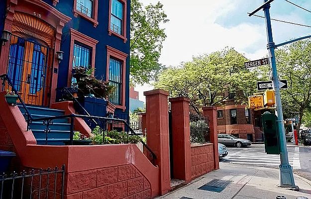 1st image of 575 Carlton Ave #1
