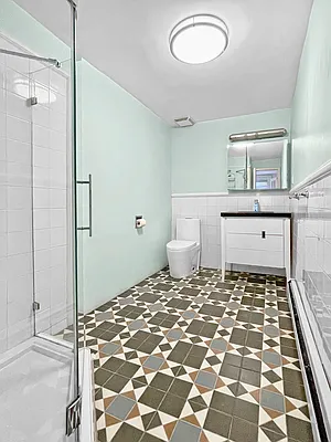 Rented by Douglas Elliman | media 22