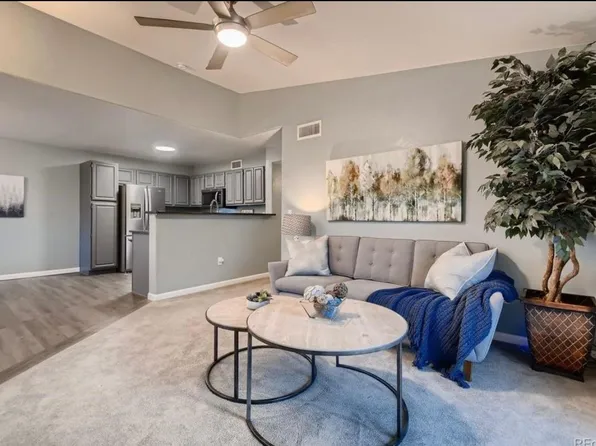1090 Opal St Unit 202, Broomfield, CO 80020