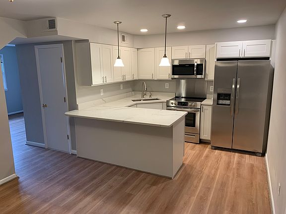 Designer Kitchen Finishes, New appliances!