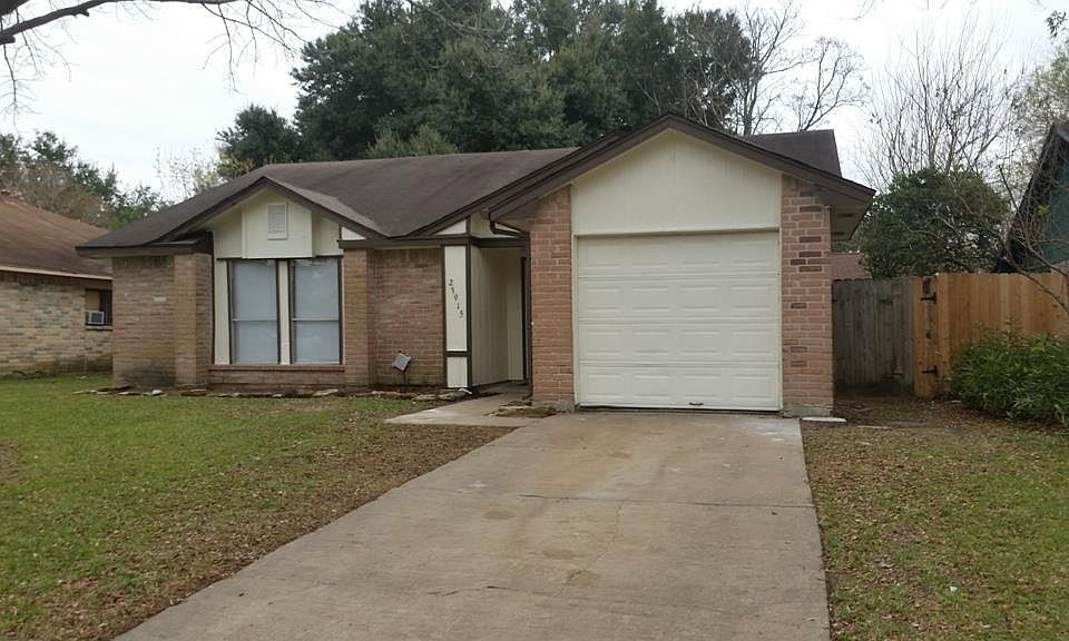 1st image of 23915 Griffin House Ln