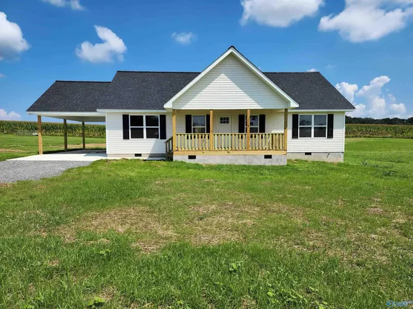 608 Lacey Rd, Henagar, AL 35978