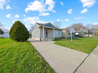 24909 Tuscany Ave, Eastpointe, MI