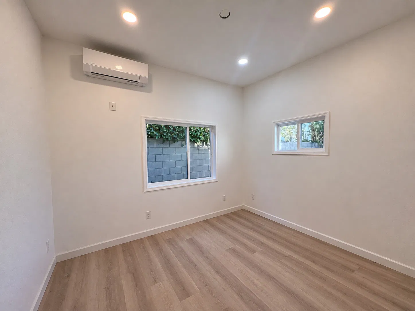 2 bed, 720 sqft, $2,450 — Photo 4