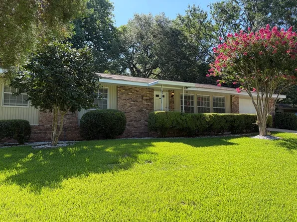 1301 Bonnie Dr, Tallahassee, FL 32304