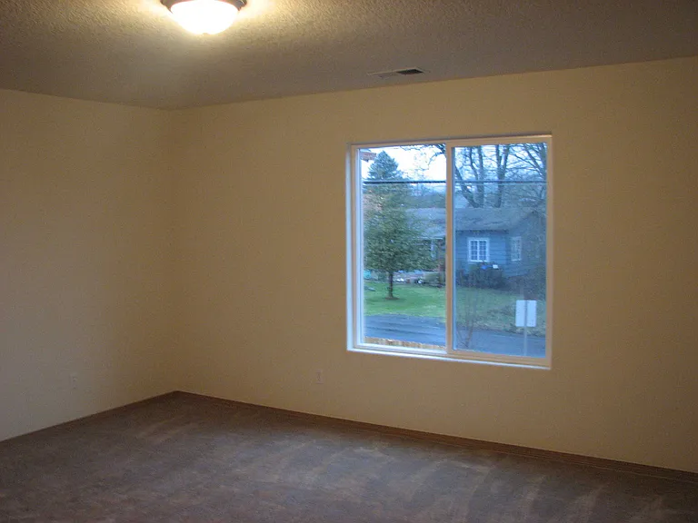 20038 SW Kendall Ln — Photo 12