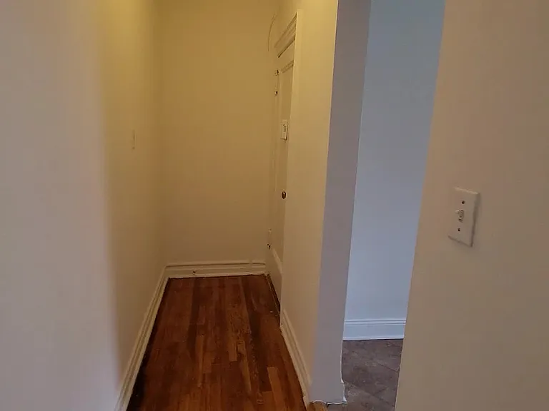 57 Avenue O #1D — Photo 29