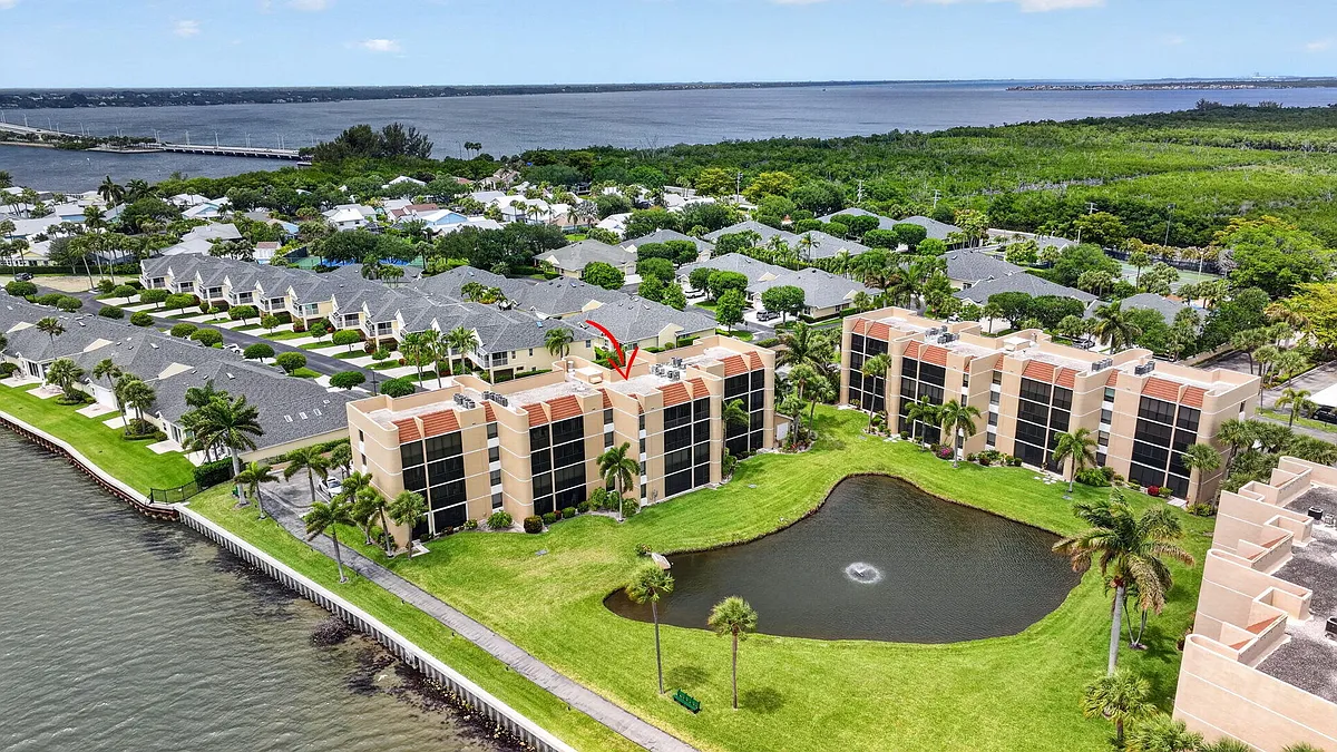 Building Photo - 3382 NE Causeway Blvd #7-403