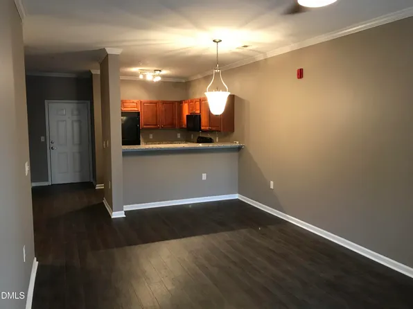 2610 Oldgate Dr APT 102, Raleigh, NC 27604
