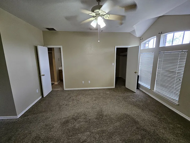 7630 Cedar Brook Dr — Photo 12
