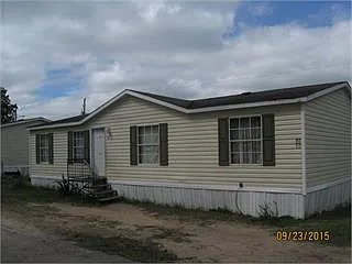 1110 College Cir S