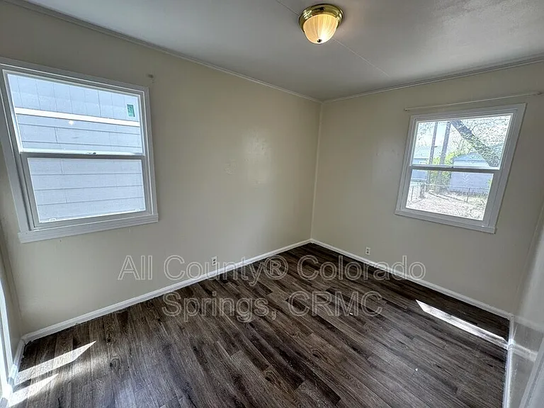 607 Brookshire Ave — Photo 18