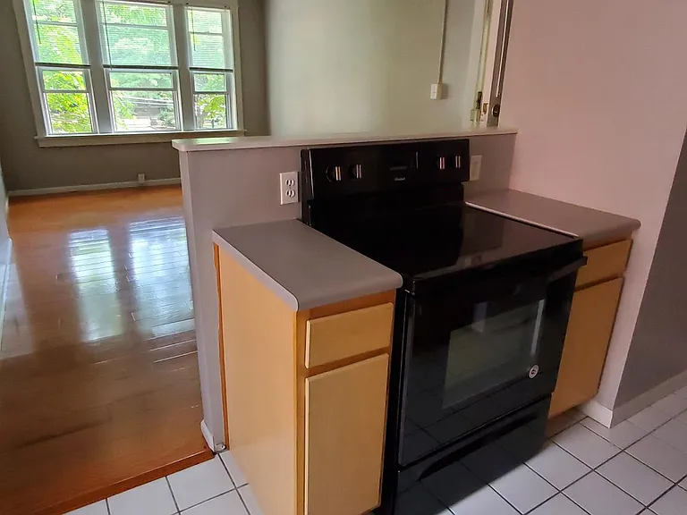 4433 Pershing Ave — Photo 1