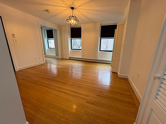 2nd image of 87 Columbia St #2F