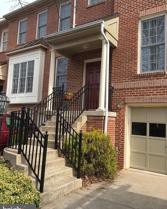1st image of 168 Mosby Cir