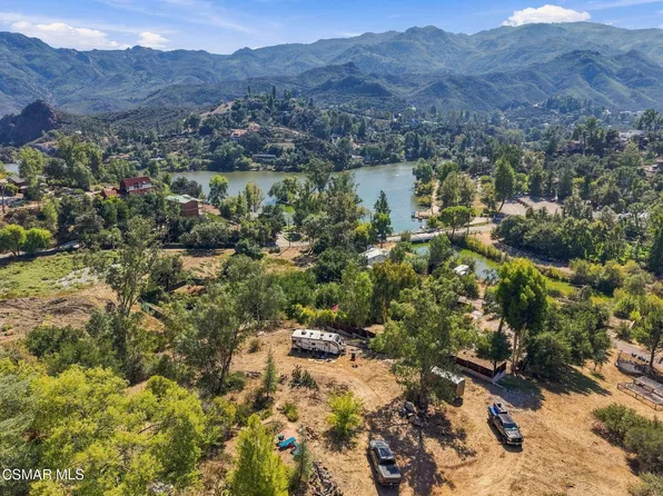 28961 Malibu Rancho Rd, Agoura, CA 91301