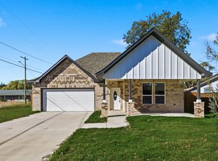 714 New Hope St, Terrell, TX 75160