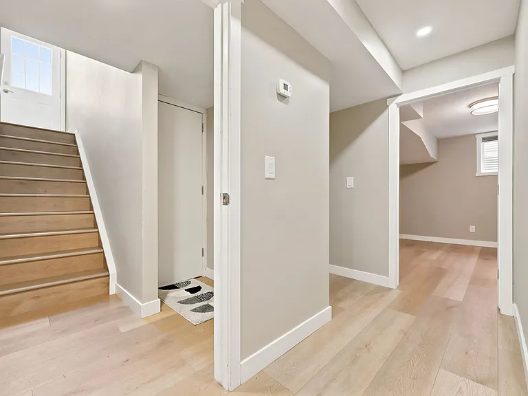 44 Deer Lane Close SE #BASEMENT — Photo 16