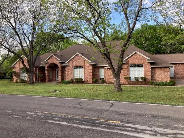 8708 Ravenswood Rd, Granbury, TX 76049