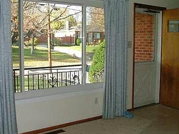 2nd image of 33 Saint Jude Cir