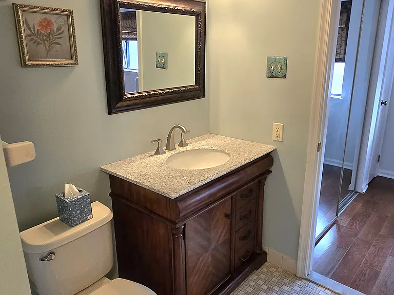66 Hermitage Dr — Photo 6