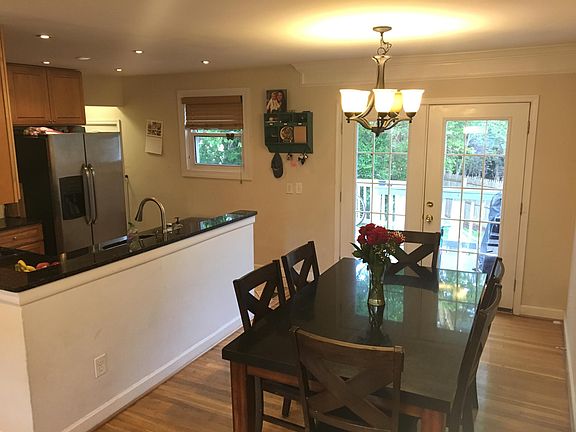 5th image of 4711 Coachway Dr