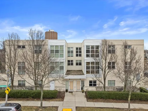 2146 North Commerce STREET, Milwaukee, WI 53212