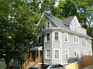 118 Jenkins St, Providence, RI 02906