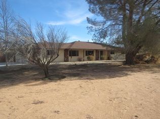13801 Hopi Rd, Apple Valley, CA 92307