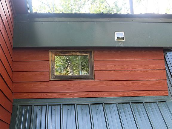 3rd image of 959 Skyline Dr