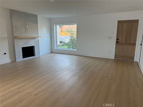 2nd image of 10172 Fallsvale Ln